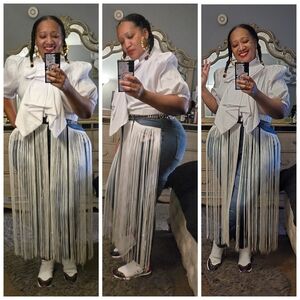 Elegant White Fringe Jeans